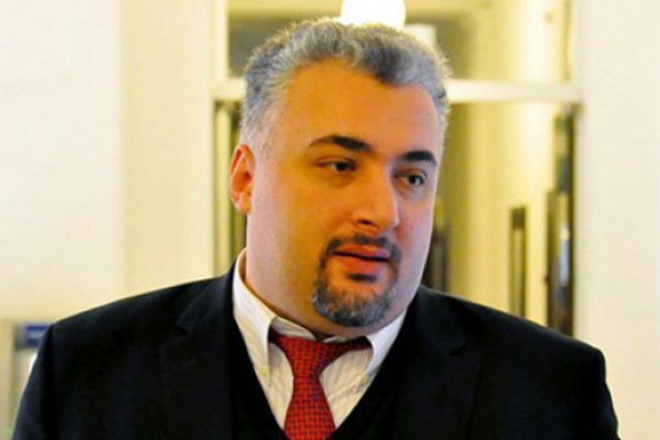 შექმნილ ვითარებაში ირაკლი შოთაძის გადადგომა გამოსავალი არ არის