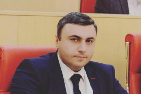 ყველა ბრალდებული, ვისაც კი რამე სახის შემხებლობა გააჩნია ხორავას ქუჩის საქმესთან, შესაბამისად დაისჯება