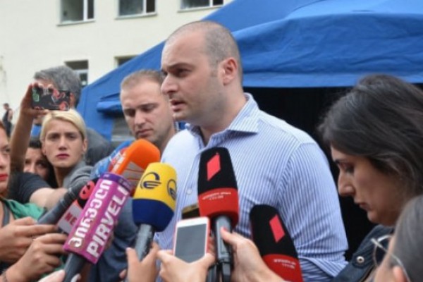 მცირე მთავრობის კონცეფცია აუცილებელი პირობაა, რომ სამთავრობო პროგრამა სწრაფად და ეფექტურად განვახორციელოთ