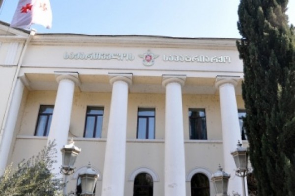 წმინდა სინოდის აზრით, კანაფის დამზადების ნებართვა ფაქტობრივად, ნარკოვაჭრობის ლეგალიზებაა, რაც ქვეყანას უმძიმეს შედეგებს მოუტანს