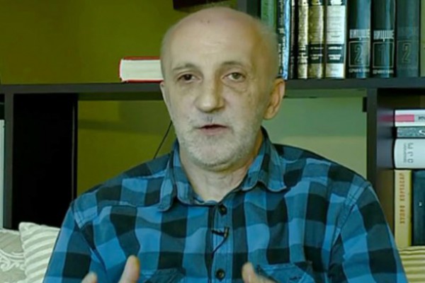 თეა წულუკიანი ხდება განხეთქილების ვაშლი, ღირსეული ადამიანი ამ ვითარებაში თვითონ უნდა მიდიოდეს თანამდებობიდან