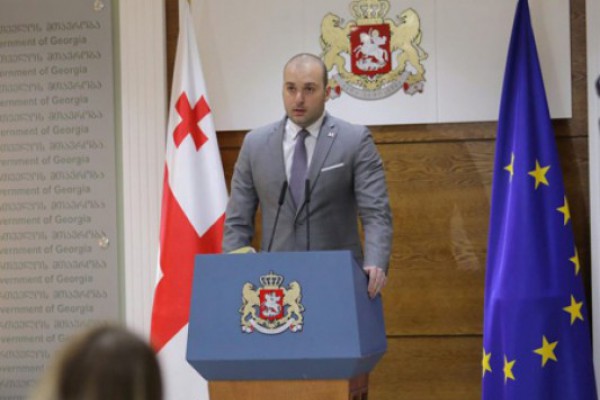 მთავრობის სტრუქტურაში 10 სამინისტრო და ერთი სახელმწიფო მინისტრის აპარატი დარჩება