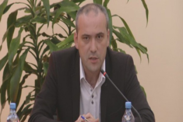 მირზა სუბელიანი საკუთარი შვილის გამოკითხვის დროს გამომძიებელს თავზე ადგა, როგორც მონიტორინგის სამსახური