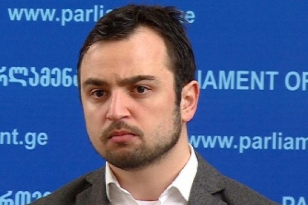 აუცილებელია, საპროკურორო საბჭოს სხდომა მედიისთვის გაიხსნას, რომ ცნობილი გახდეს, რა კრიტერიუმებით მოხდება მთავარი პროკურორის შერჩევა