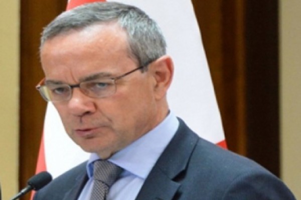 ჩვენ ყოველ ჯერზე ვხედავთ მეტ და მეტ პროგრესს საქართველოში, მაგრამ ცოტა მომთმენნი უნდა იყოთ