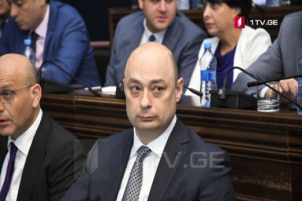 „ქართული ოცნების“ წევრი გიორგი ქობულიას - იცნობდით თუ არა მიხეილ სააკაშვილს ან რომან გოცირიძეს, არ დამაკარგვინოთ თქვენზე შთაბეჭდილება