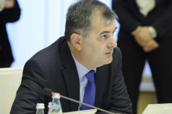 სოზარ სუბარი და მიხეილ ჩხენკელი პრემიერ-მინისტრის მრჩევლებად დაინიშნენ