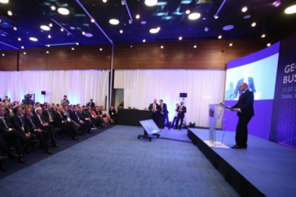 ჩვენ ვახორციელებთ მნიშვნელოვან ინფრასტრუქტურულ პროექტებს, რომ საქართველოს, როგორც ტრანზიტული ქვეყნის როლი კიდევ უფრო გავზარდოთ