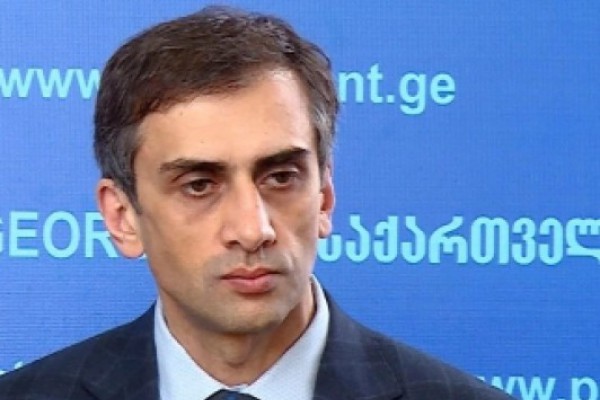 ქვეყანას ჰყავს ახალი მთავრობა, რომელსაც ახალი მიზნები გააჩნია, ამიტომ გარკვეული საკადრო ცვლილებები არ უნდა გაგვიკვირდეს