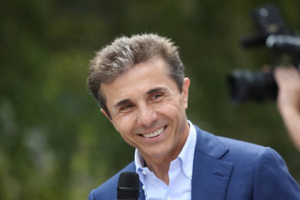 NDI-ის გამოკითხულთა უმრავლესობა ინფორმირებულია, რომ ბიძინა ივანიშვილი 