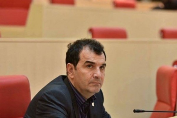 ზაზა ხუციშვილი: ქიბარ ხალვაშს გადაუწვეს საწყობები, წაართვეს ტელევიზია, ფაქტობრივად მთელი ქონება გაუნადგურეს