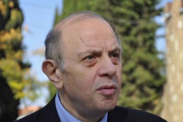 სასიამოვნოა, რომ გრიგოლ ვაშაძეს აგენტად არ მივაჩნივარ, მაგრამ „რესპუბლიკური პარტია“ არავისთან აპირებს გაერთიანებას