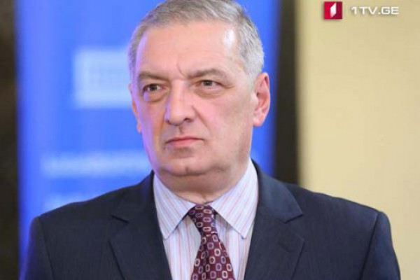ოქუაშვილს ჰკითხეთ, რაში იხდიდა იმ მილიონ 700 ათასს, ვის უხდიდა, სად უხდიდა და რისთვის უხდიდა