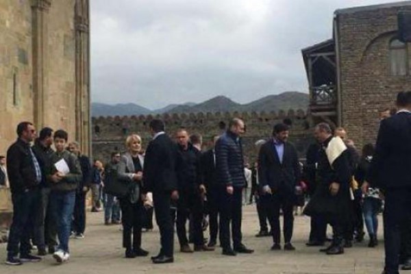 მცხეთაში სვეტიცხოვლობაზე ბახტაძე და კალაძე ერთად გამოჩნდნენ