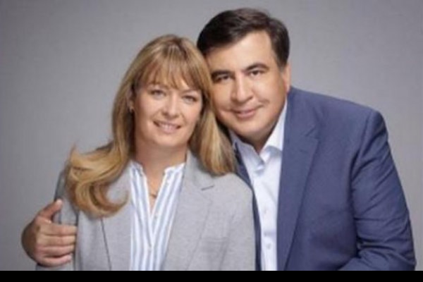 “ქორწინების 25 წლისთავი გვაქვს ნოემბერში და მინდა, რომ აქ აღვნიშნოთ”