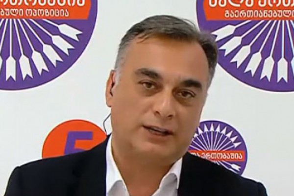 შავი ლაქების ძიებას ნუ დაგვაწყებინებენ, თორემ ეს ლაქები ძალიან ბევრი იქნება – უდუმაშვილის პასუხი უგულავას