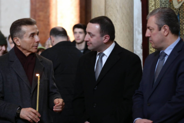 ბიძინა ივანიშვილი ირაკლი ღარიბაშვილისა და გიორგი კვირიკაშვილის მმართველობის ტემპს აკრიტიკებს