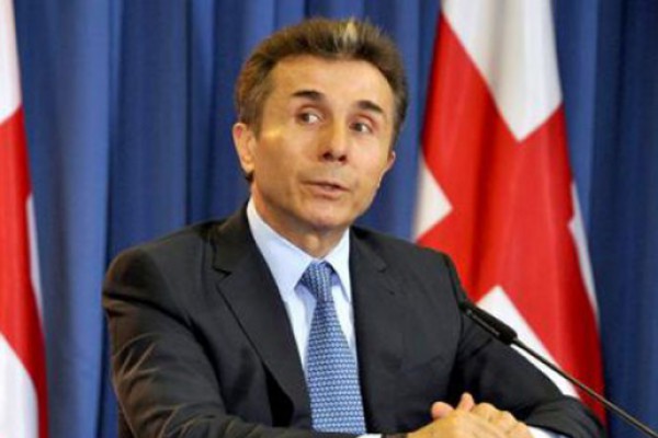 „ბიძინა, შე არასწორო კაცო, შენი ბრალია ის, რაც დღეს მოხდა!“ - პოლიტოლოგი