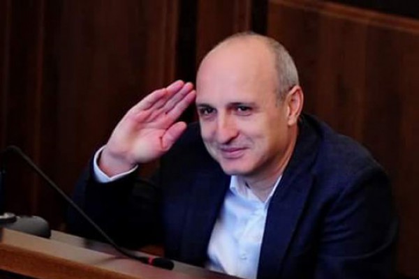 გუშინდელი არჩევნებით ქართველმა ხალხმა დაამტკიცა, რომ მას ღირსებას ვერასოდეს ვერავინ წაართმევს