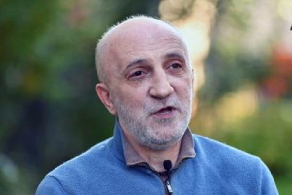 ხუხაშვილი: 