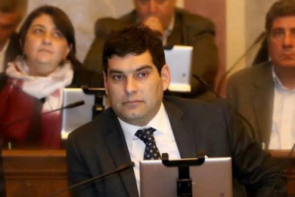 ბექა დავითულიანი: ეს არის პრინციპული არჩევანი ტოტალიტარულ წარსულსა და ევროპულ მომავალს შორის