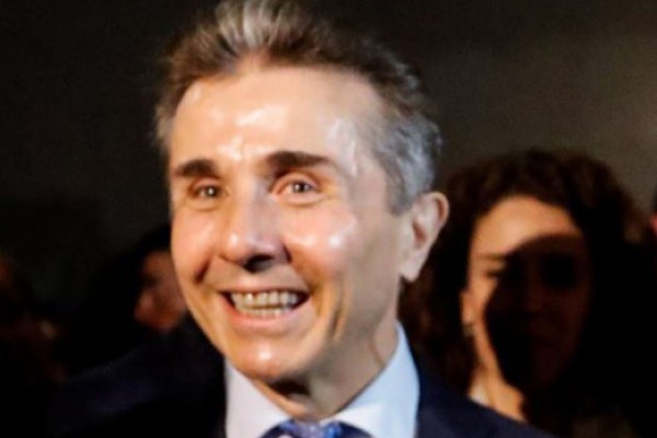 “არჩევნების შემდეგ გაიგებთ,რომ თქვენი სესხი ვერ აღმოჩნდა იღბლიანი…არ გამო@ლევდეთ მერე როგორც ახლა”