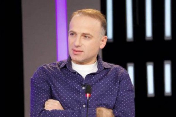 “სინდისის ნატამალიც არ გააჩნია…” – მერაბ მეტრეველი