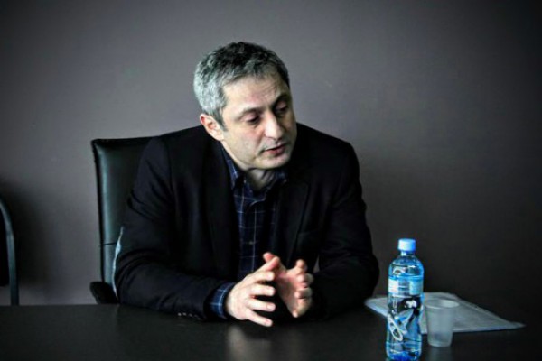 განუწყვეტლივ ონავარი მოწაფის პოზაში ყოფნა სასაცილო გახდა – სოსო მანჯავიძე