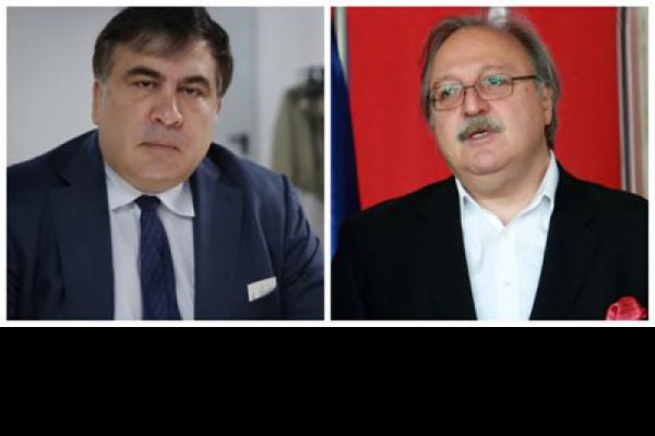 ვაშაძე სააკაშვილს ემიჯნება: “მის აზრს არაფერი აქვს საერთო ჩემთან”