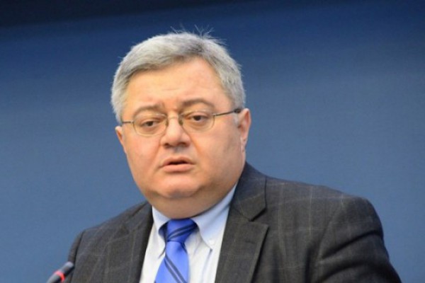 საპრეზიდენტო არჩევნების შეფასება რთულია, რადგან ეს იყო ორთაბრძოლა წესების გარეშე