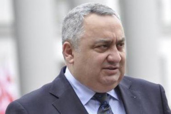 პირადობის მოწმობები, რომელიც “ნაციონალურმა მოძრაობამ“ გაავრცელა, მათი ხელისუფლების დროს არის ბაზებიდან ამოღებული