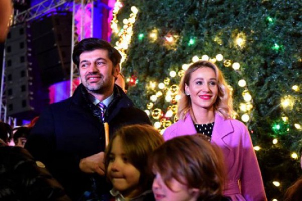 “ვიცი, რომ პატარები განსაკუთრებით ელოდობიან საახალწლო ნაძვის ხის ანთებას”