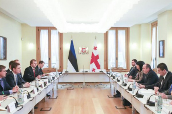 საქართველოს პრეზიდენტი  ესტონეთის პრემიერ-მინისტრს შეხვდა