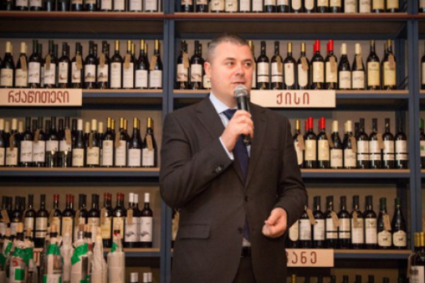 თბილისში ახალი კონცეფციის ღვინის მაღაზია გაიხსნა