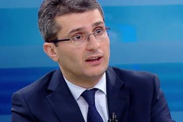 პოლიციამ უკვე 4 აქტივისტი დააკავა, რომლებიც ინაუგურაციის ჩაშლას ცდილობდნენ