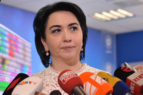 მოსამართლეობის კანდიდატების სია უნდა იყოს გაწვეული და არა შეჩერებული