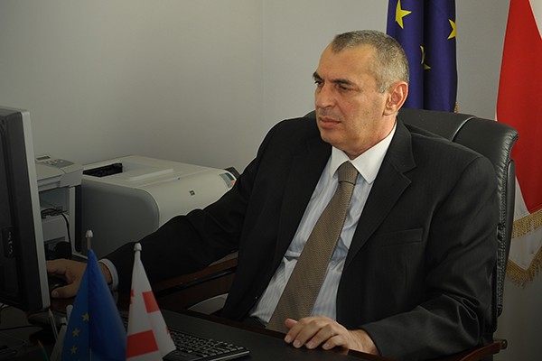 “იმისთანა ხელისუფლება გვყავს, მის მომხრეებსაც არ მოსწონთ”