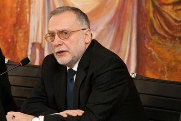 ლადო პაპავა: 