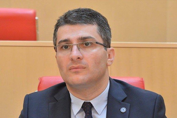 “ჯაკო ქართულ მედიასაც ძალიან დააკლდება და ქვეყანასაც!”