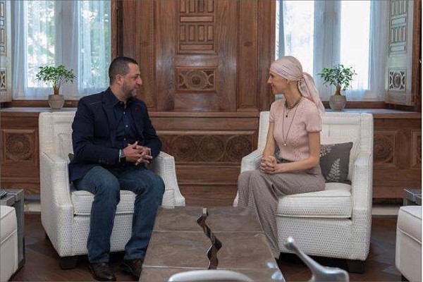 როგორ ებრძვის სირიის პირველი ლედი მკერდის კიბოს და როგორ გამოიყურება ის - ასმა ალ ასადის ცხოვრება სიმსივნესთან ერთად