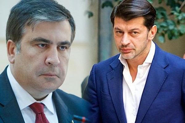 ჩემს ბიბლიოთეკაში უცებ გასწავლიდნენ გამართულ საუბარს და აზრზე მოგიყვანდნენ