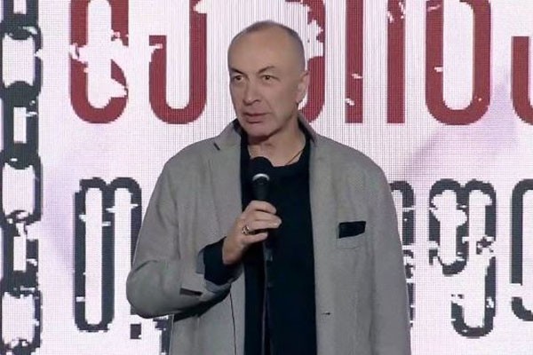 ქართული საზოგადოება არის მოსახელეობიოს ის ნაწილი რომელიც განსაცდელისას ღირსებას ინარჩუნებს