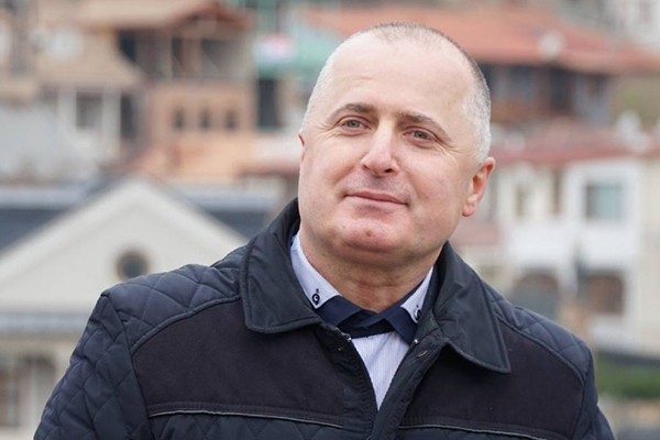 ამირან სალუქვაძე:  დღევანდელი ცხელი თემის, თი-ბი-სი ბანკის შესახებ