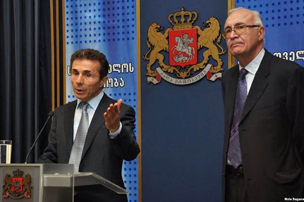 მე ამაში ვერ ვხედავ იმ განცვიფრების ქვეტექსტს, რომელიც კითხვაში ამოვიკითხე