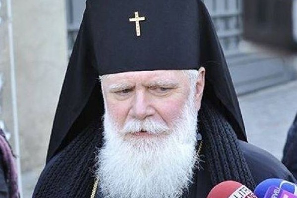 დეკანოზ გიორგი მამალაძის მოსანახულებლად ვანისა და ბაღდათის მიტროპოლიტი ანტონი შევიდა