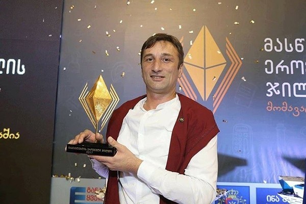 „ჩემს მოსწავლეებს გამოცდა რომ ჰქონდეთ ჩასაბარებელი, მაშინ ჩემი გაკვეთილები ასეთი მხიარული და აზარტული არ იქნებოდა“