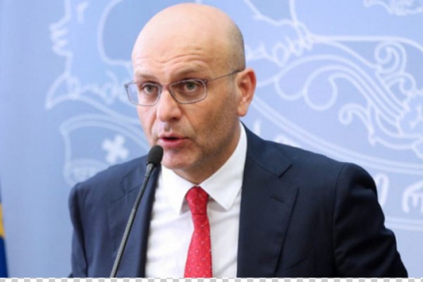 ჩანაცვლდება თუ არა ხაზარაძე ანაკლიის პროექტში?