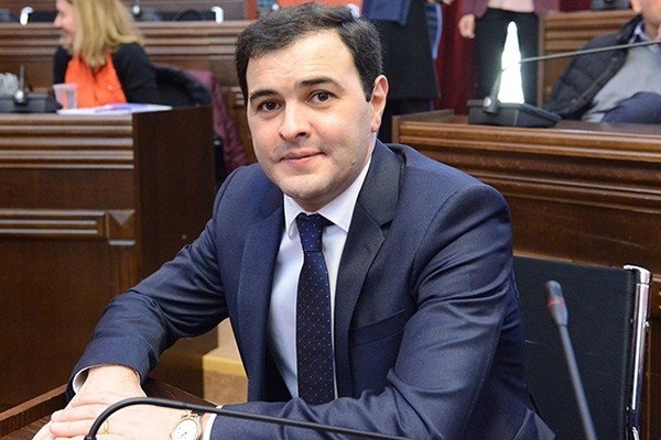 ვანო ზარდიაშვილი: ჩვენი ხელისუფლების პრიორიტეტი დევნილი ოჯახების ღირსეული საცხოვრისით უზრუნველყოფაა