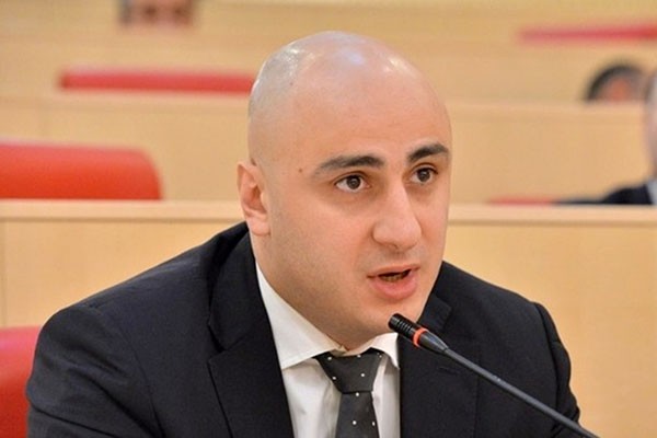 ისინი ბიძინა ივანიშვილისგან იღებდნენ რჩევებს, ვის სიკვდილი, ვის ჩამოხრჩობა