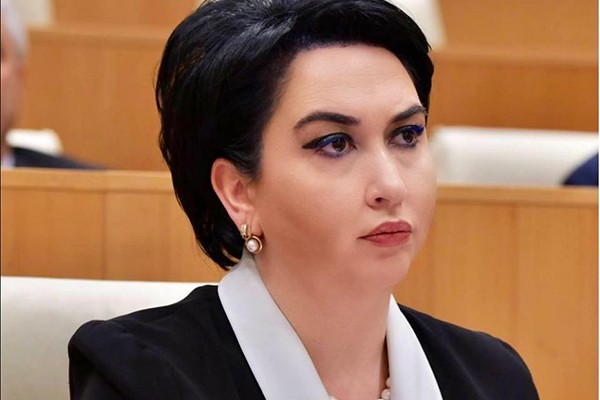 “სერიოზული სენი შეეყარათ…”